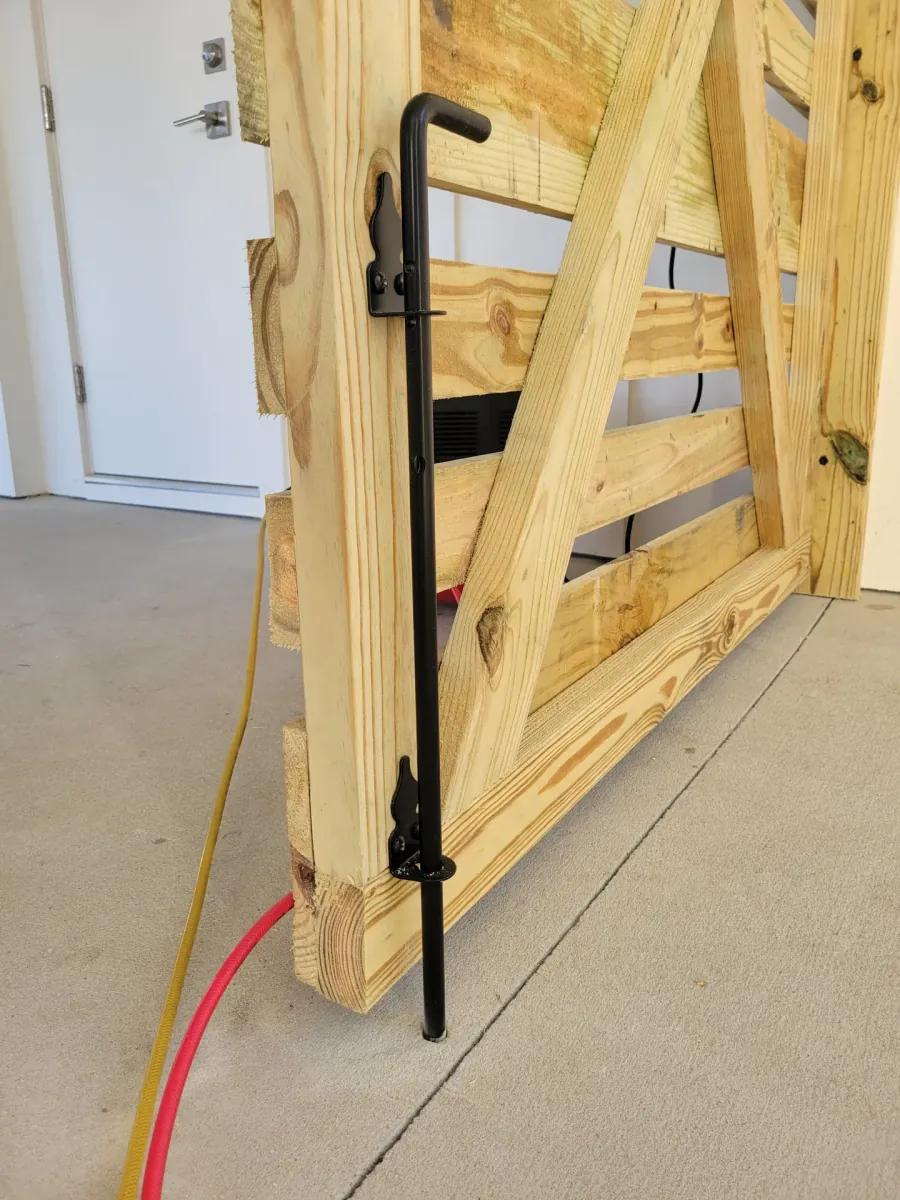 What a Drop Rod Does (And Why Your Double Gate Needs One)